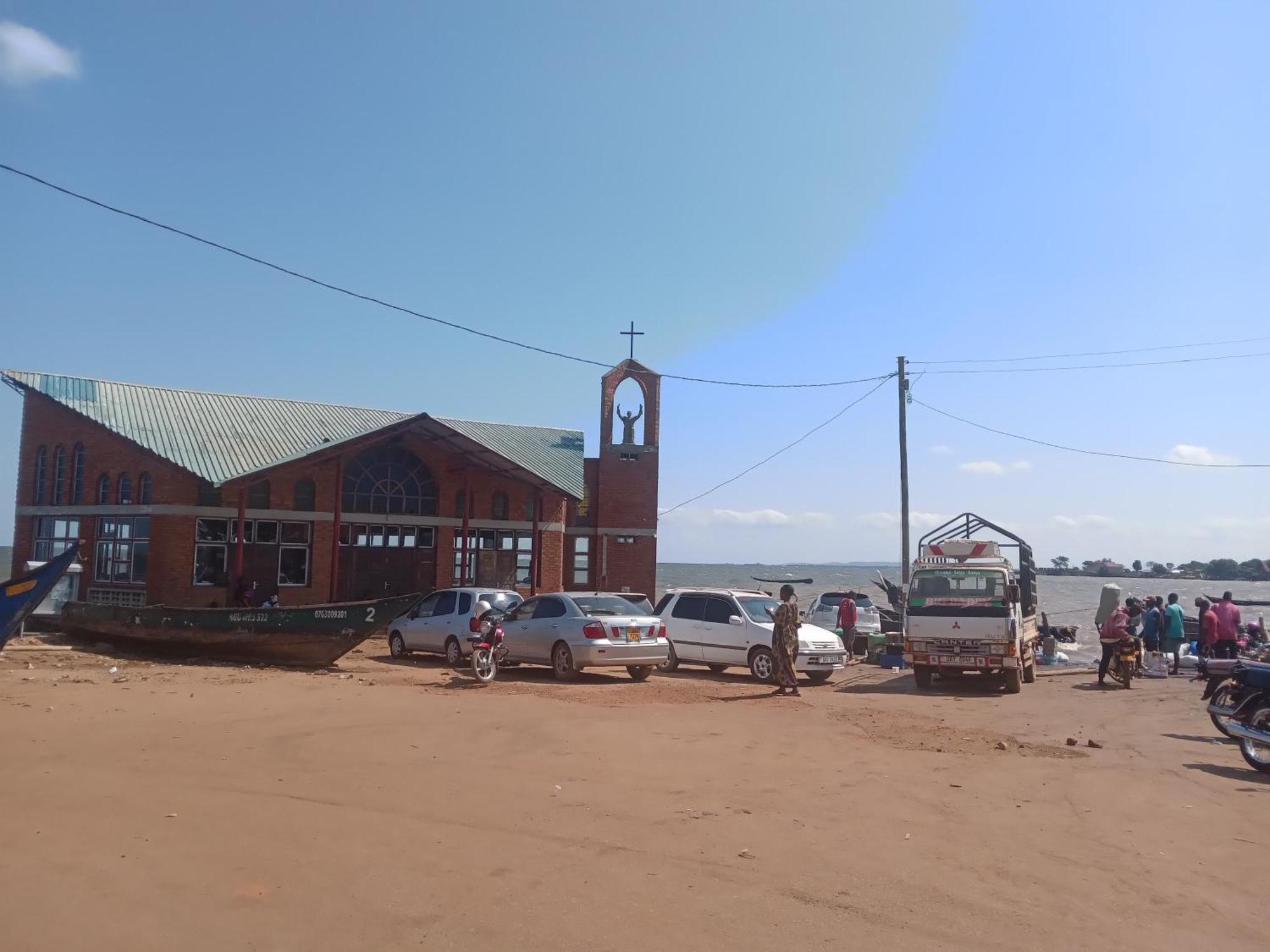Mowicribs Hotel And Spa Entebbe Cameră foto